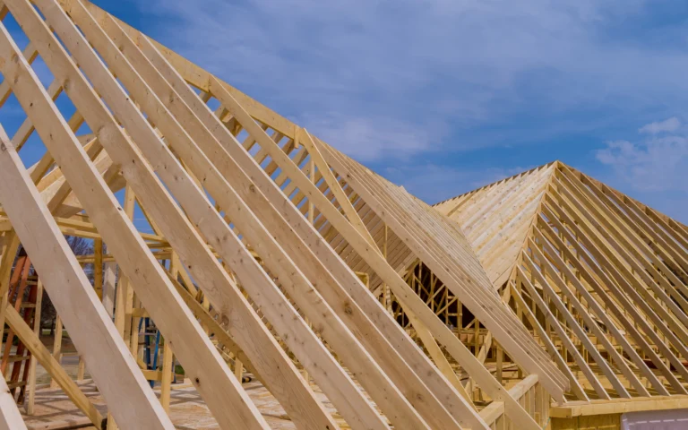 Charpente – chantier Couvreur Montauroux RB