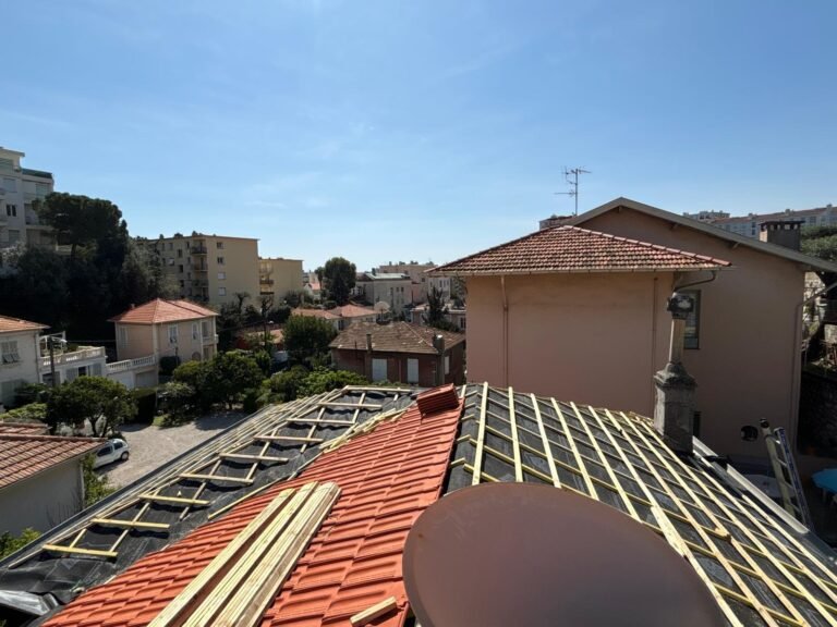 Charpente – chantier Couvreur Montauroux RB