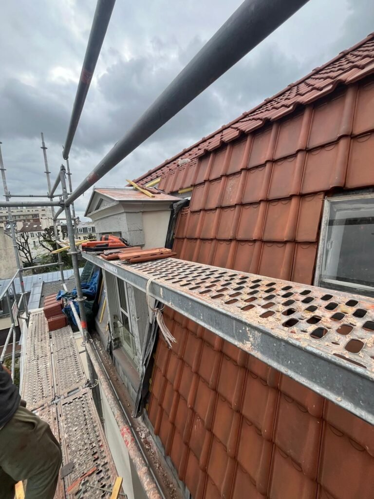 Rénovation – chantier Couvreur Montauroux RB
