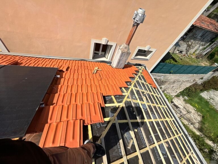 Rénovation – chantier Couvreur Montauroux RB