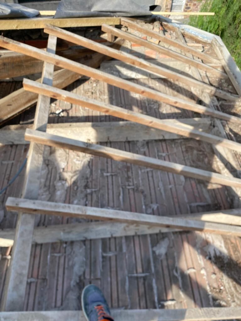 Charpente – chantier Couvreur Montauroux RB