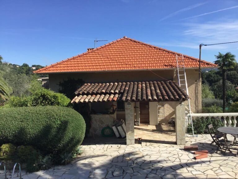 Rénovation – chantier Couvreur Montauroux RB